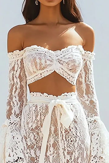 Boho Épaule Dénudée Dentelle Sirène Blanche Robe de mariée